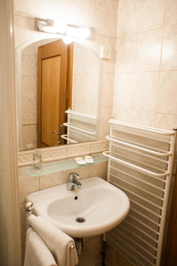Hotel Gostilna In Prenocisca Ferlic Braslovce Exterior foto